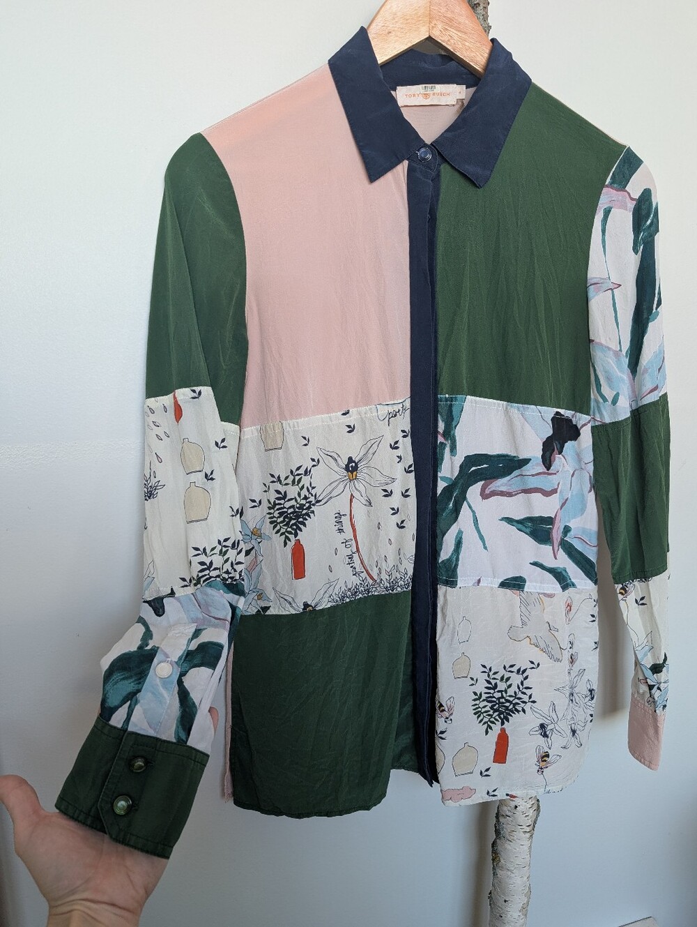 Tory Burch Button-Up Top - Picture 4 of 6